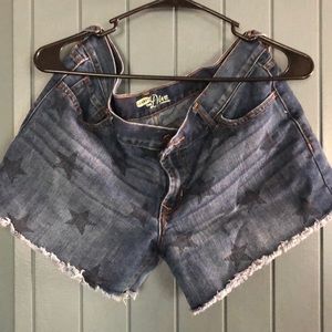 Star ⭐️ Shorts
